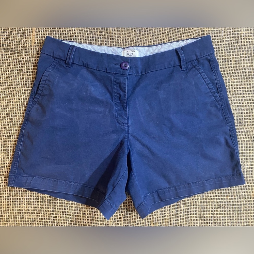 Crown & Ivy Navy Caroline Chino Shorts, Sz 10P, Belt Loops, Pockets, Flat Front